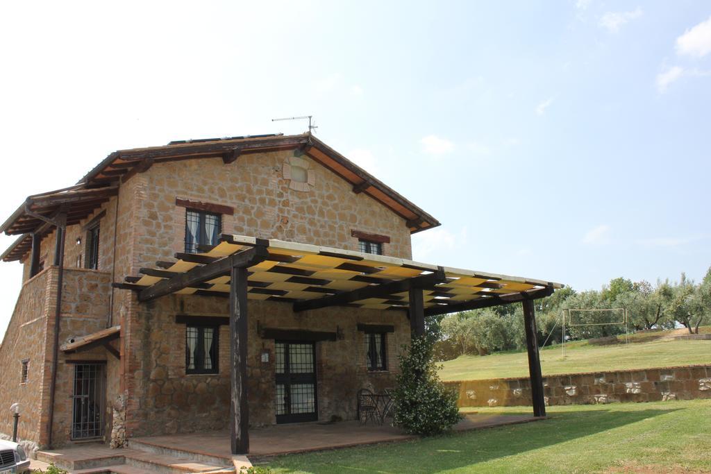 Agriturismo Nociquerceto Тарано Экстерьер фото
