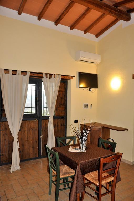 Agriturismo Nociquerceto Тарано Экстерьер фото