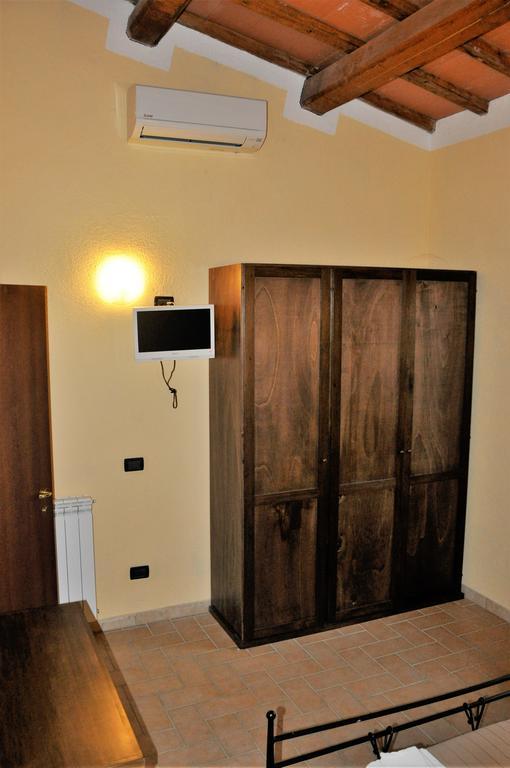 Agriturismo Nociquerceto Тарано Экстерьер фото