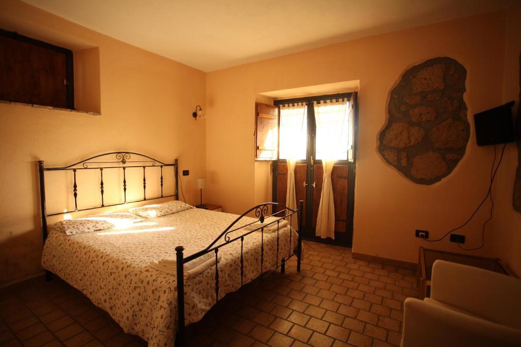 Agriturismo Nociquerceto Тарано Экстерьер фото