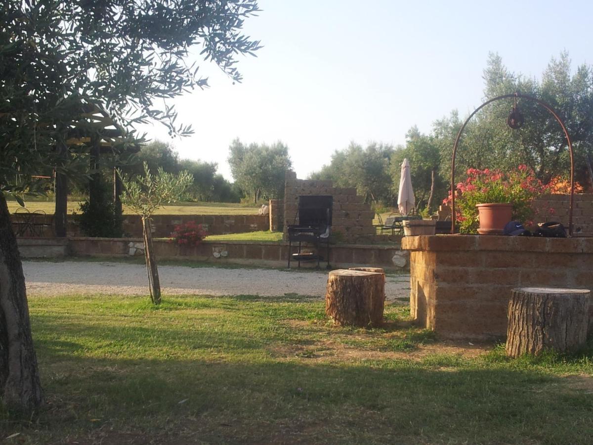 Agriturismo Nociquerceto Тарано Экстерьер фото